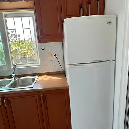 Joannas Stefaneli House Himarë