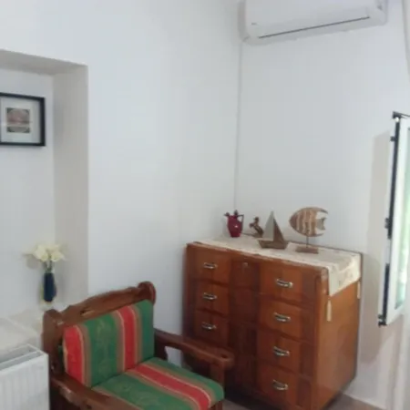 Joannas Stefaneli House