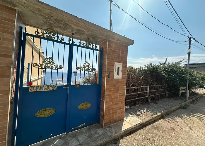 Joannas Stefaneli House * Himare